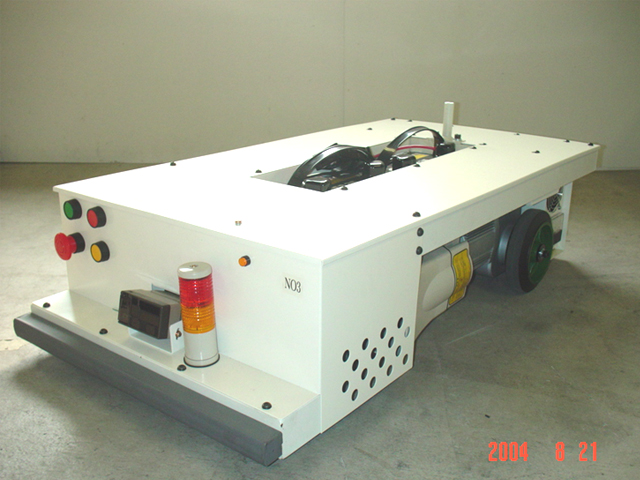 牽引型 AGV